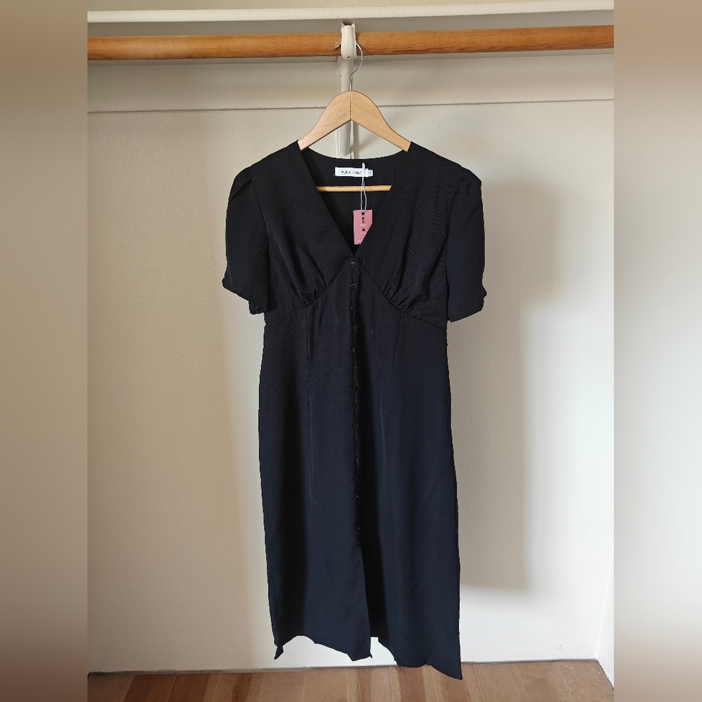 Elegant Black Dress